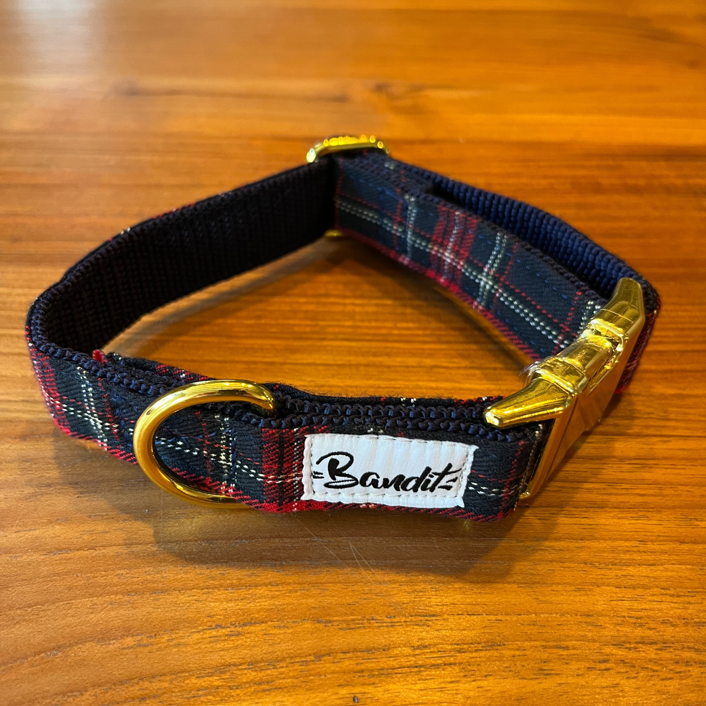 Laisse écossaise BANDIT - L 15 mm longueur 1 m 20