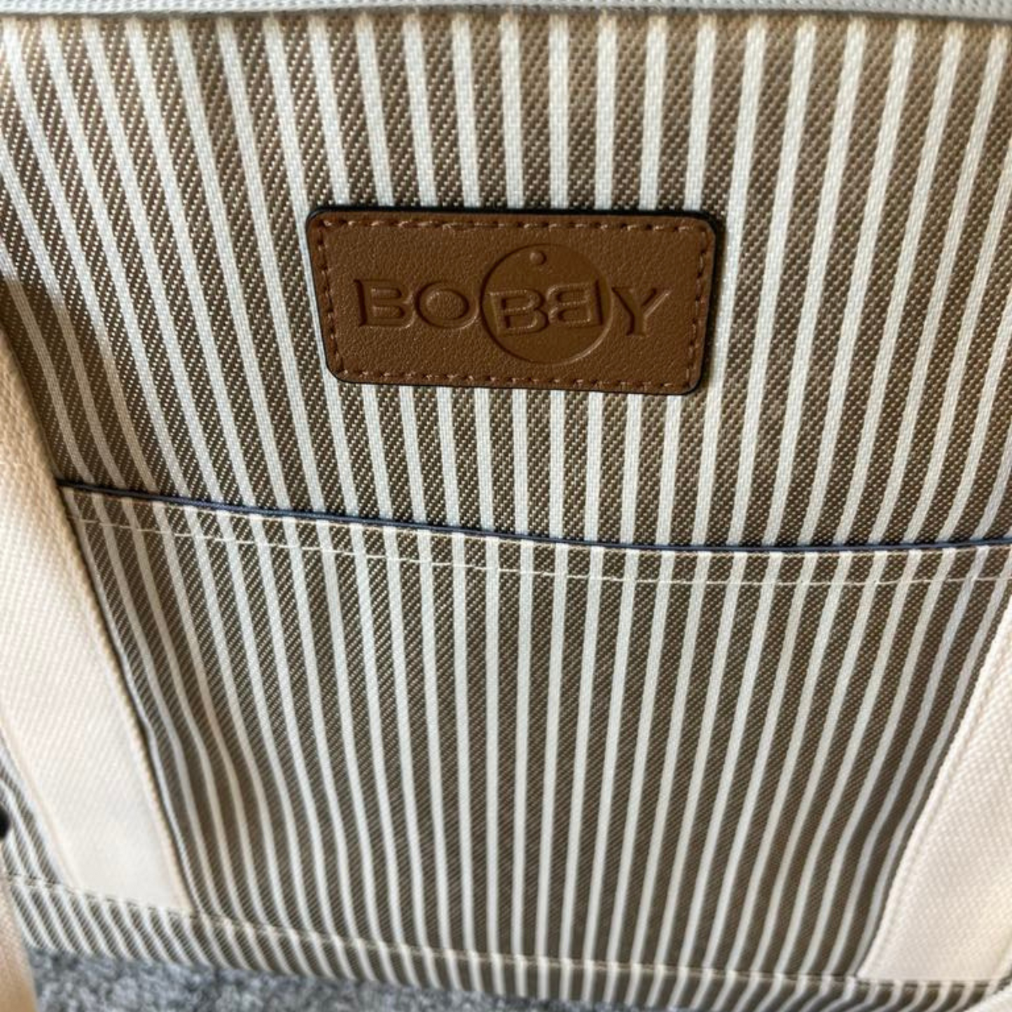 Sac de Transport pour Chien "Bobby" - Chic, Douillet et Pratique | Le Dressing du Chien