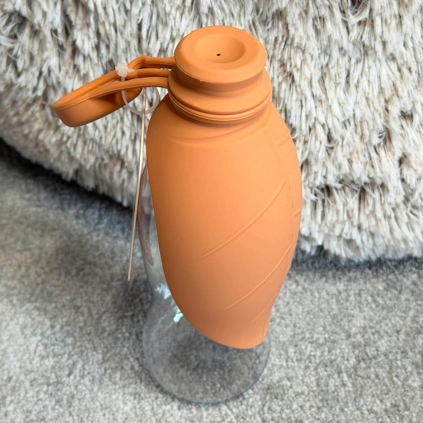 Gourde saumon pour chien Martin Sellier - Plastique & silicone | Le Dressing du Chien