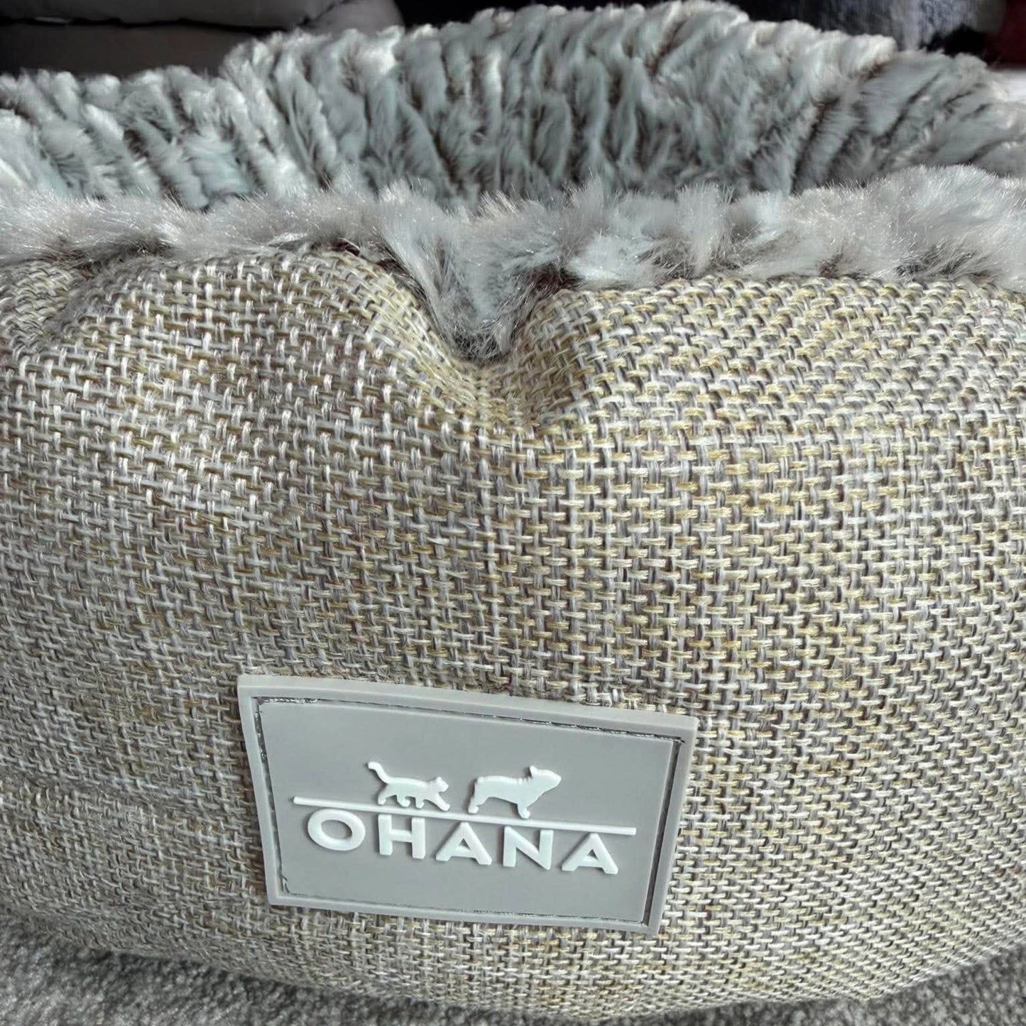 Panier chien en fourrure ultra doux & anti stress | Le Dressing du Chien