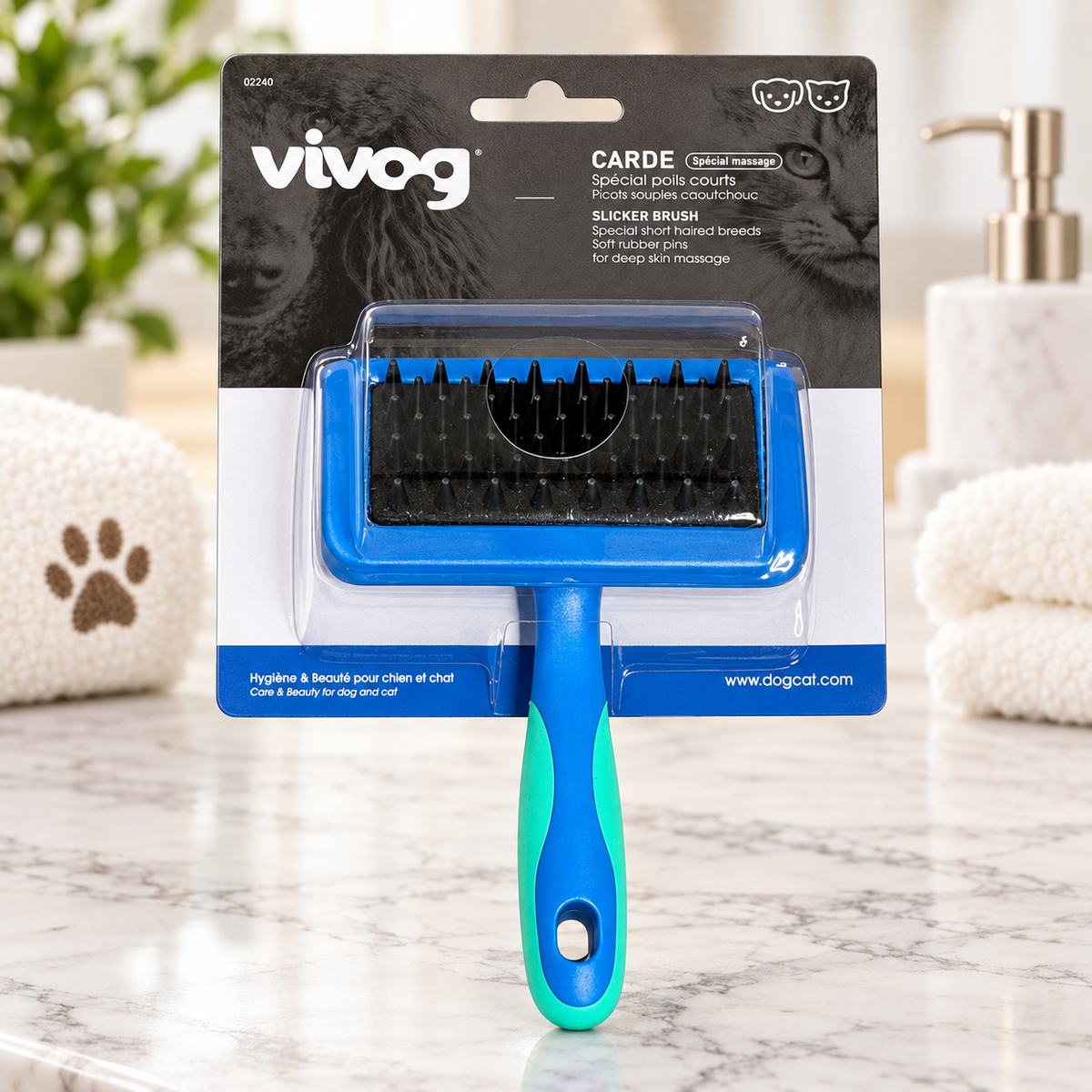 Carde Massage Poils Courts - Picots Souples en Caoutchouc | Le Dressing du Chien