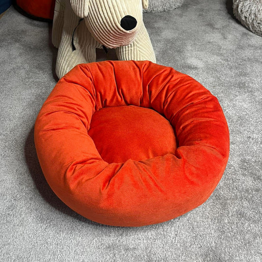 Panier rond en velours orange 50 cm - Confort et élégance | Le Dressing du Chien