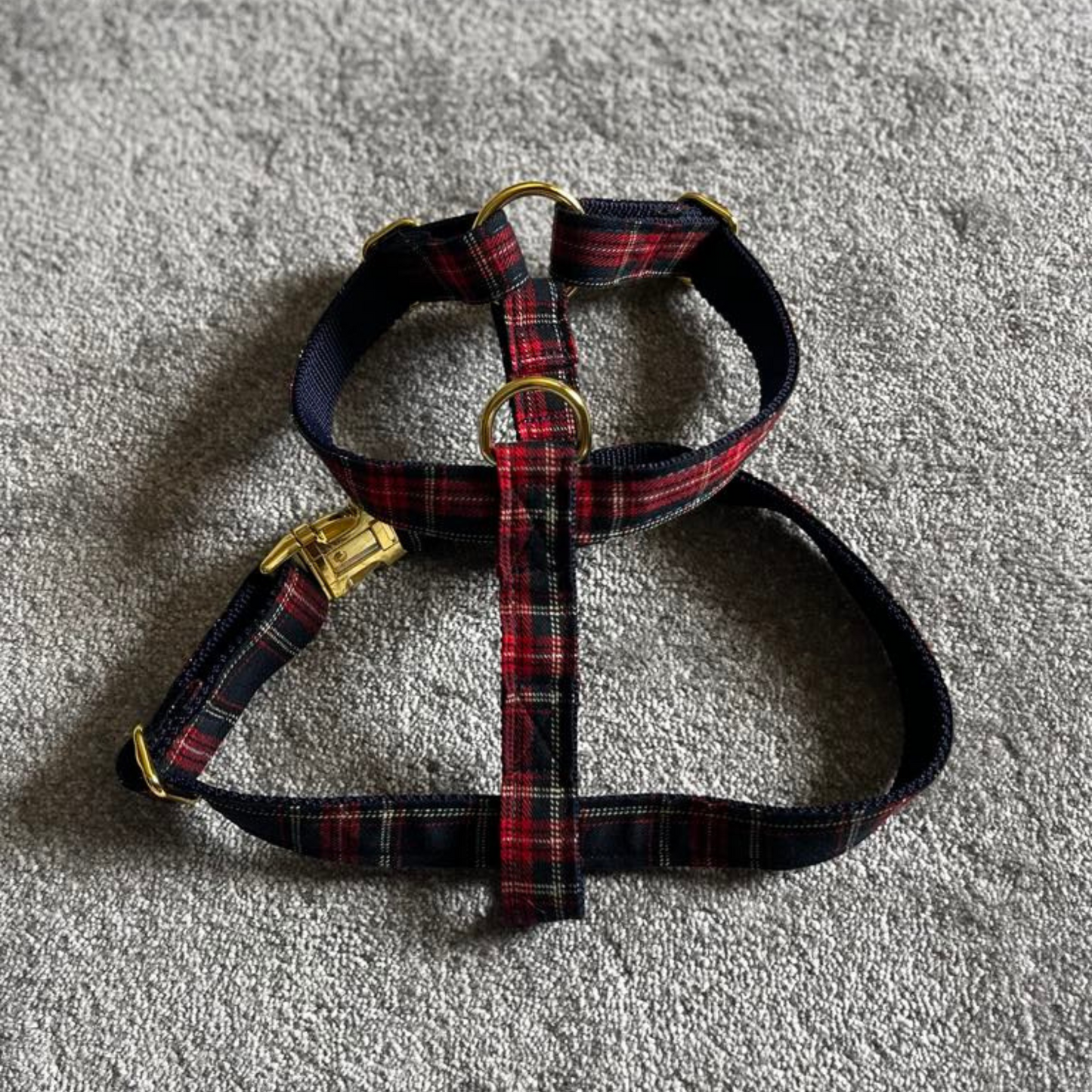 Harnais pour Chien "Bandit" - Tartan Écossais | Confort & Style | Le Dressing du Chien
