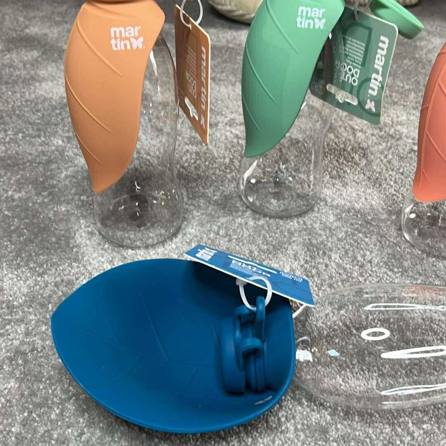 Gourde de voyage pour chien Martin - Plastique & silicone | Le Dressing du Chien