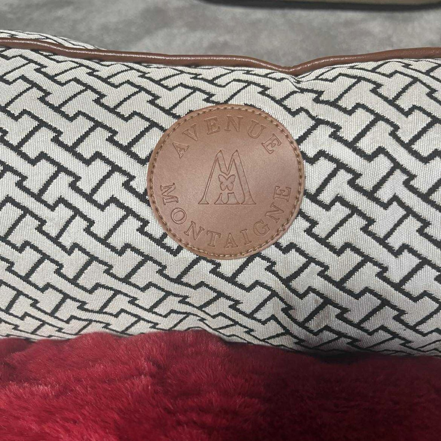 Panier avec coussin amovible  Rouge - Collection Avenue Montaigne | Le Dressing du Chien