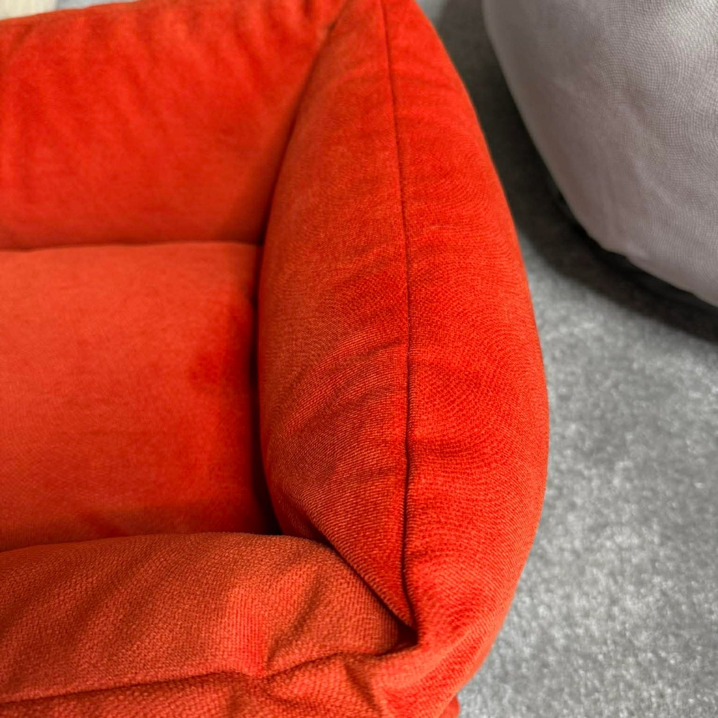 Panier rectangulaire 60 x 45 cm en velours orange - Confort & Style | Le Dressing du Chien